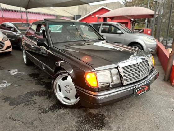 MERCEDES-BENZ 300 E 3.0 SEDAN 6 CILINDROS 12V GASOLINA 4P AUTOMÁTICO